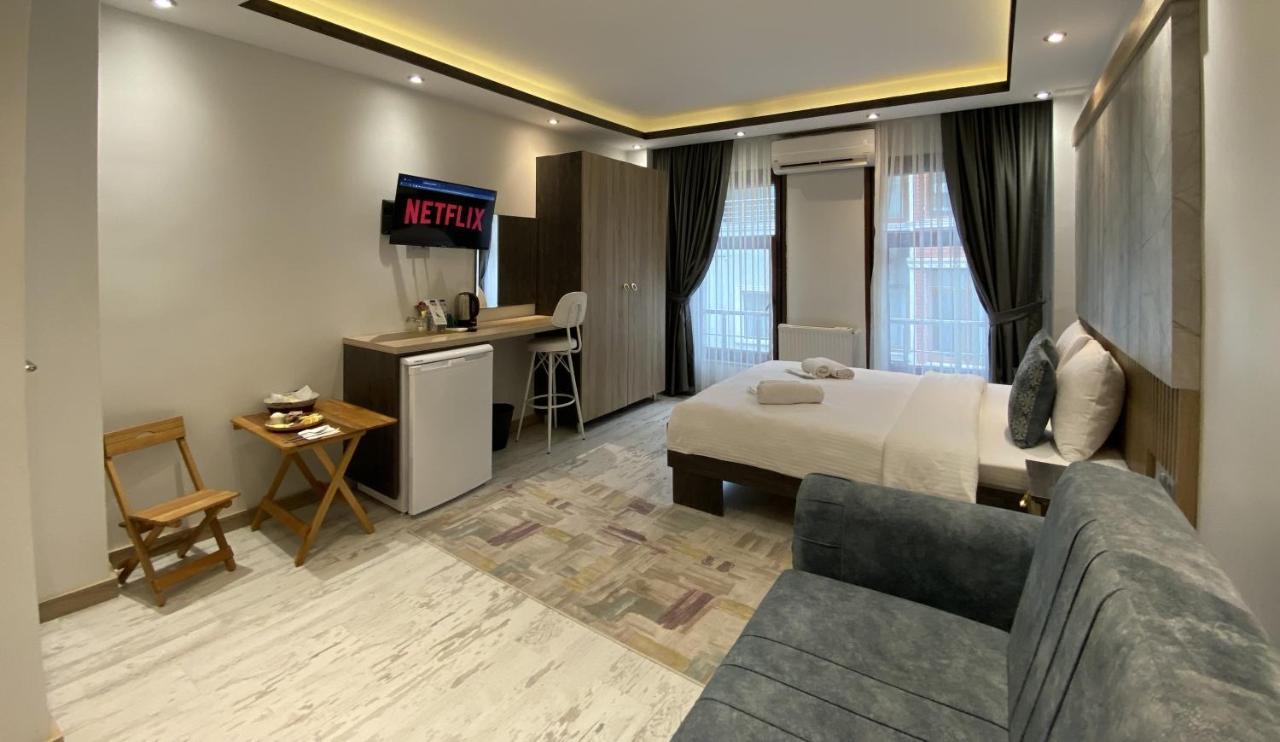 Апартаменти Blue Mansion & Flats *